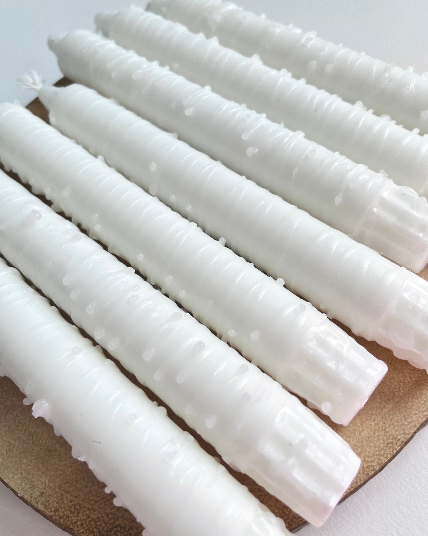 Dot Home Aroma Classic Colours Candles WHITE ELEGANCE - Textured Taper Candle Duo